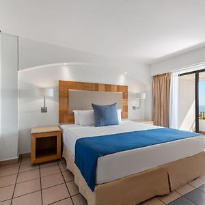 Premier King Room